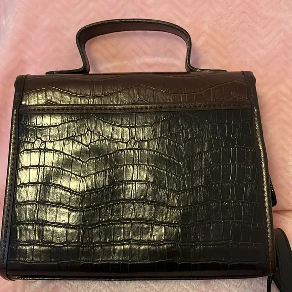 Crossbody bag - Picture 10 of 16